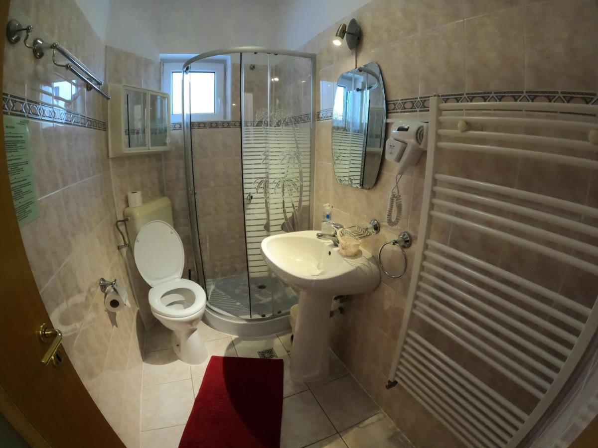 Casa Ana Villa Sinaia Ngoại thất bức ảnh
